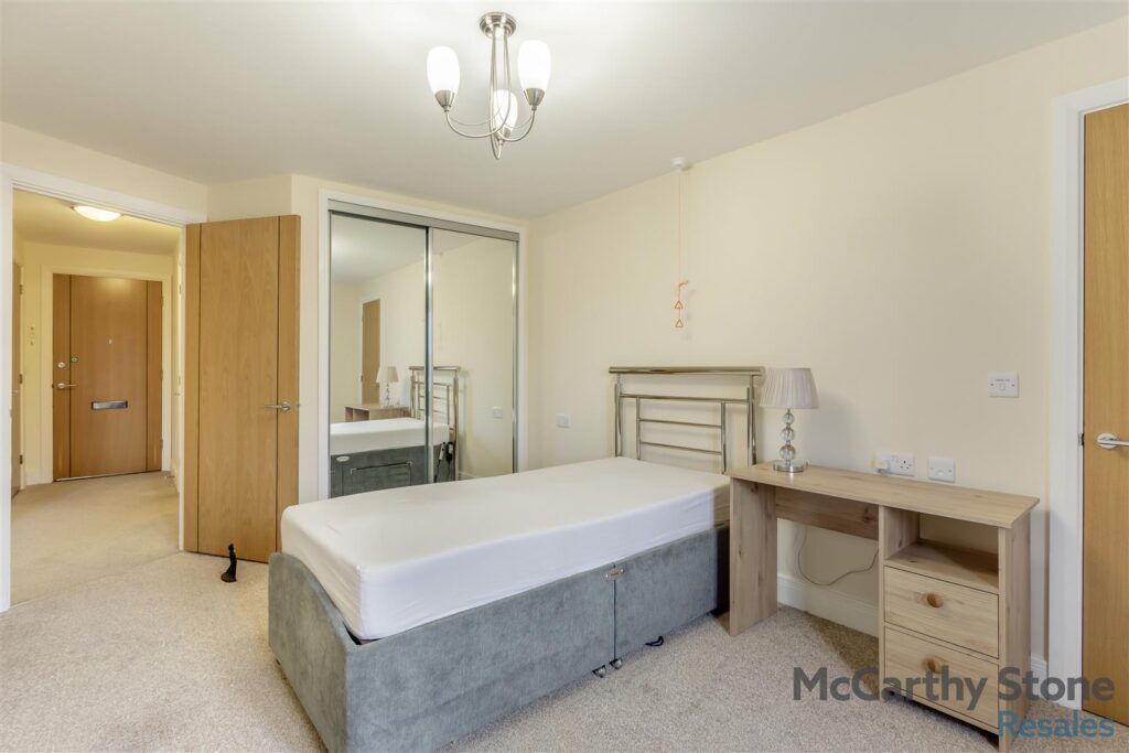 Goodes Court, Baldock Road, Royston, Herts, SG8 5FF