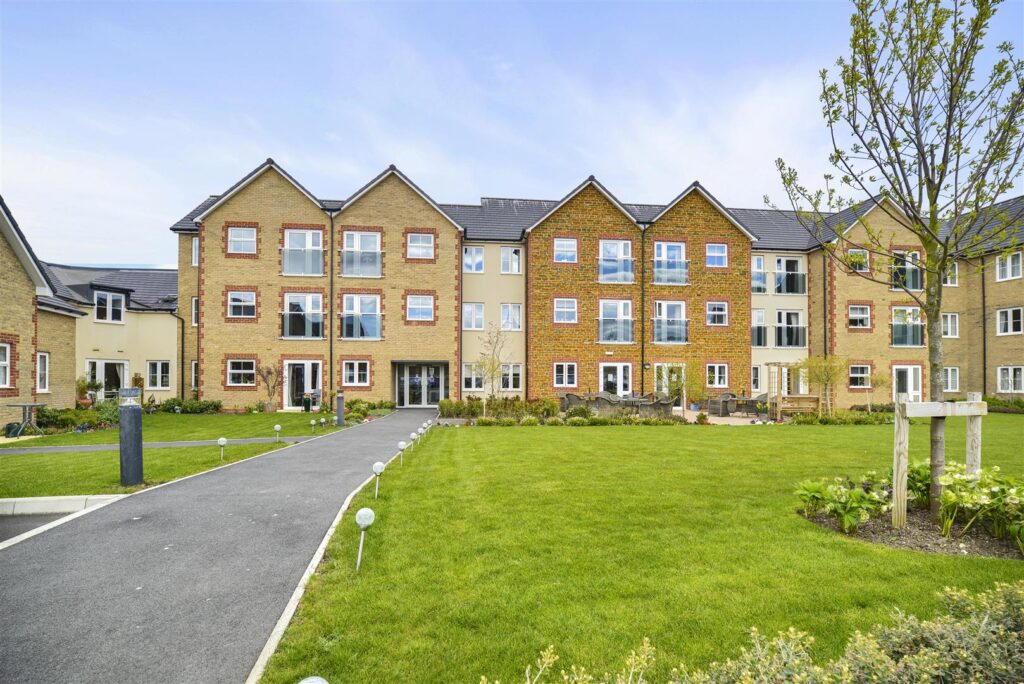 33 Eastland Grange, 16 Valentine Road, Hunstanton