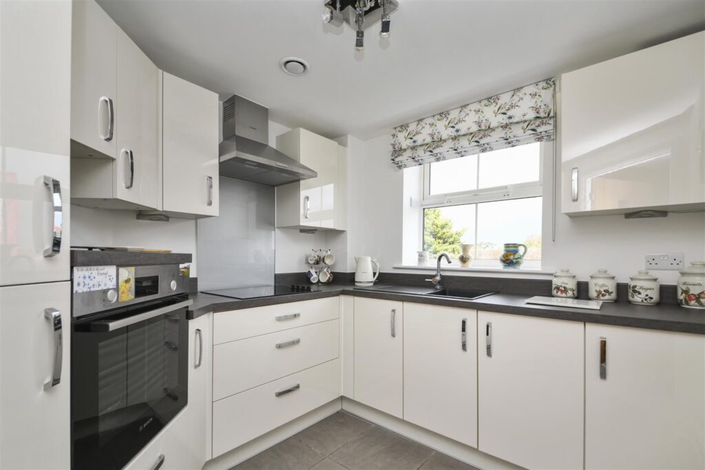 33 Eastland Grange, 16 Valentine Road, Hunstanton