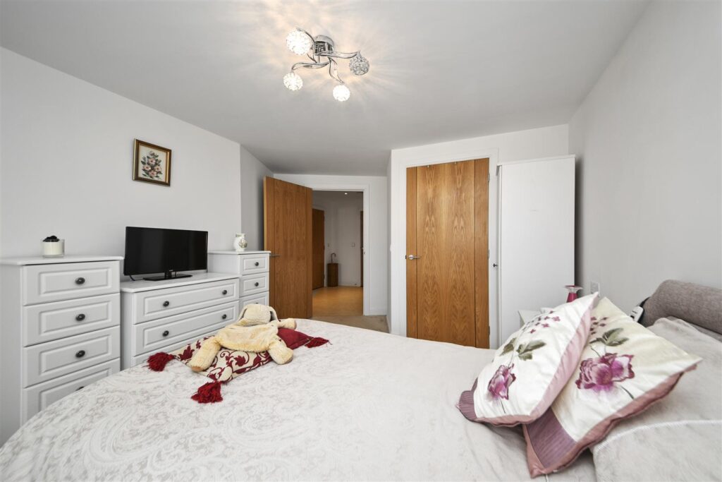 33 Eastland Grange, 16 Valentine Road, Hunstanton