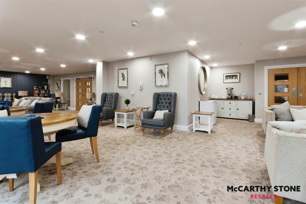 Wardington Court, Welford Road, Northampton, Northamptonshire NN2 8FR