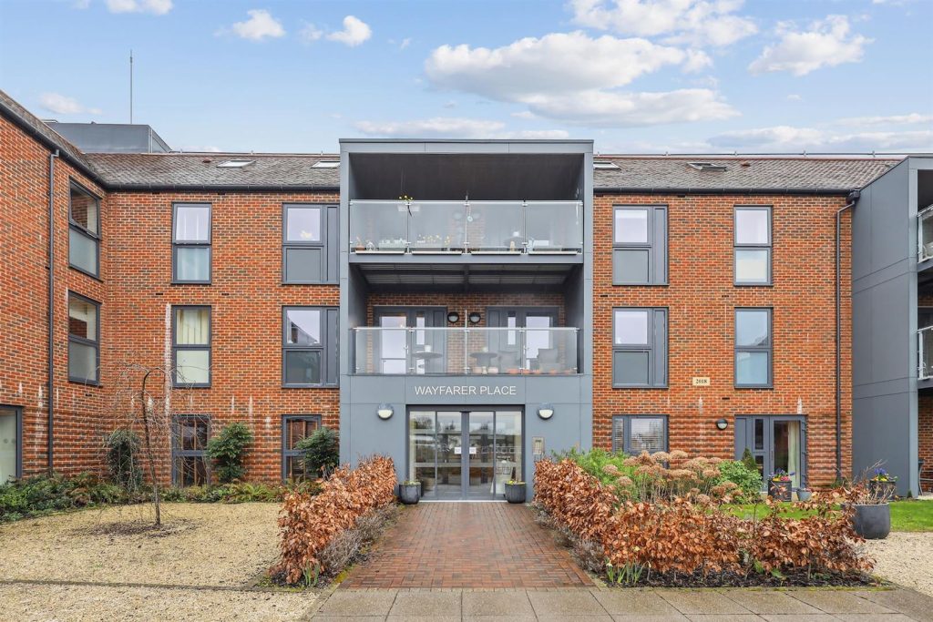 Wayfarer Place, The Dean, Alresford
