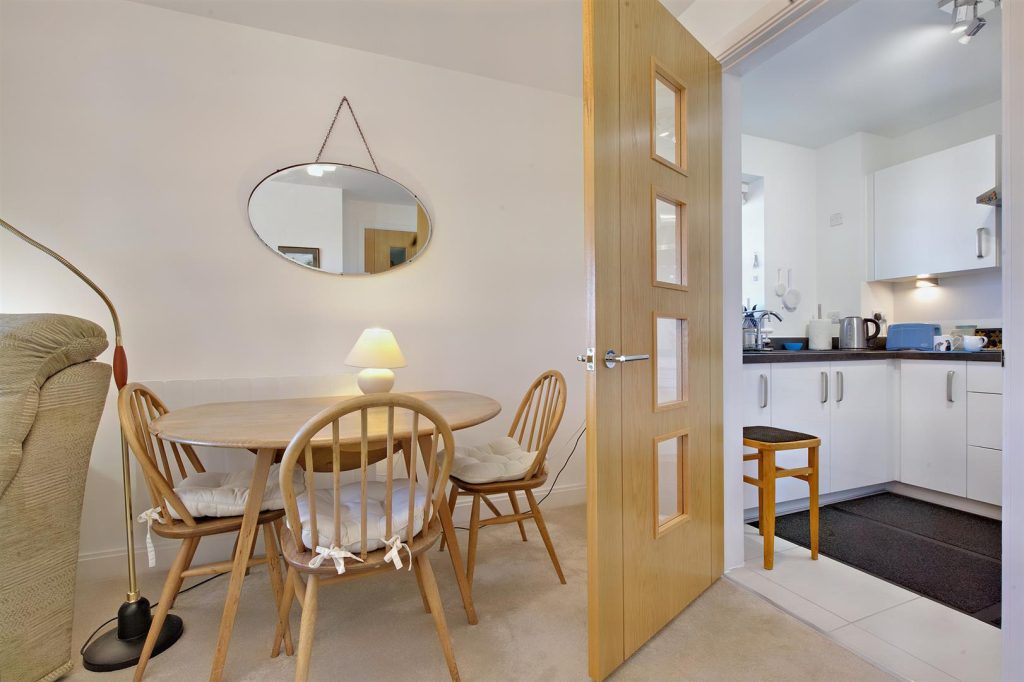 Miami House, Princes Road, Chelmsford, Essex, CM2 9GE