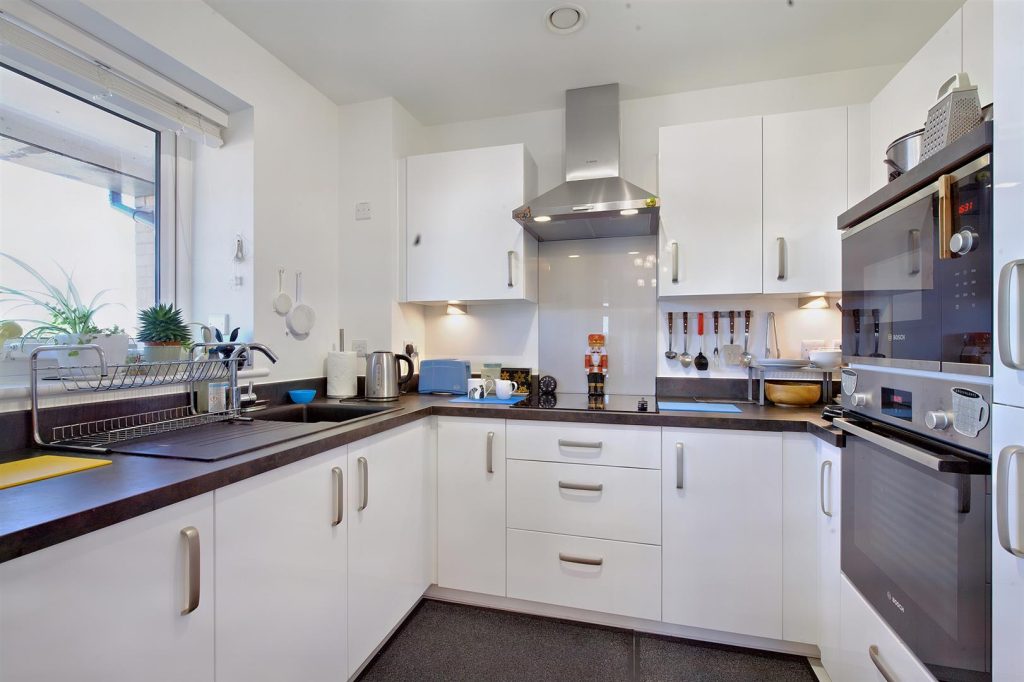 Miami House, Princes Road, Chelmsford, Essex, CM2 9GE