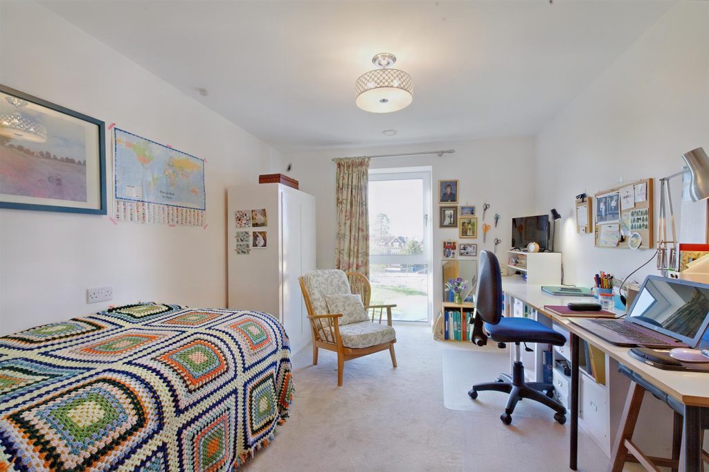 Miami House, Princes Road, Chelmsford, Essex, CM2 9GE