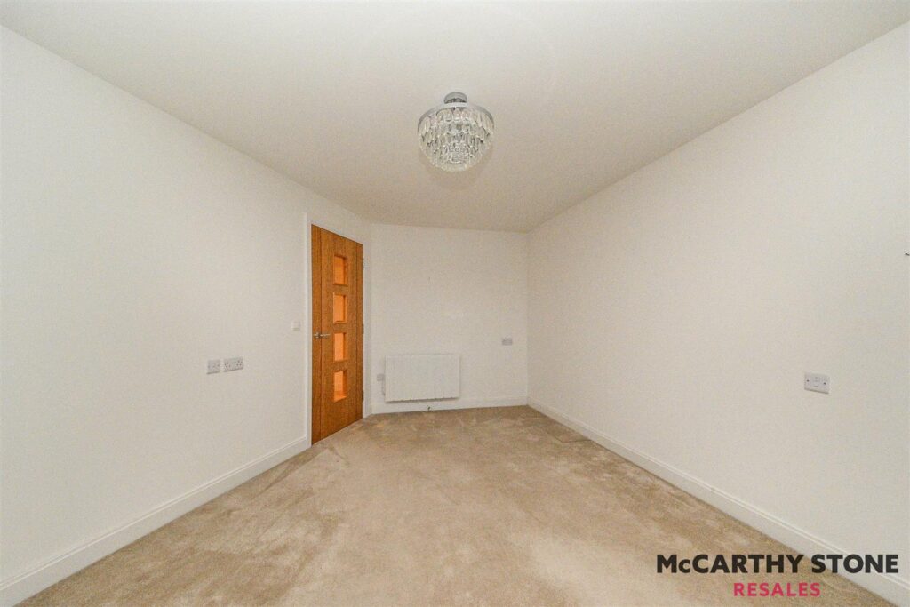 38 Eastland Grange, 16 Valentine Road, Hunstanton, PE36 5FA