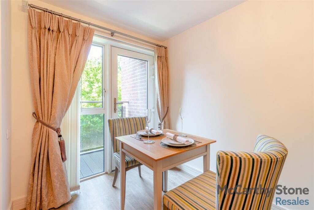 Glenhills Court, Little Glen Road, Glen Parva, Leicester