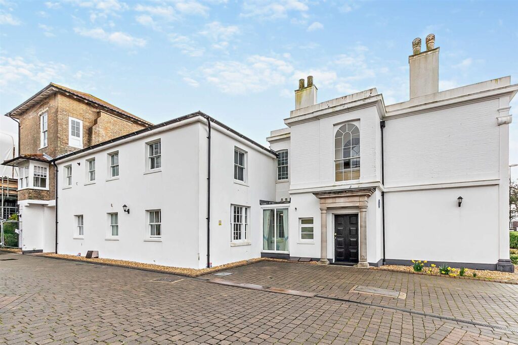 Amelia Court, Union Place, Worthing