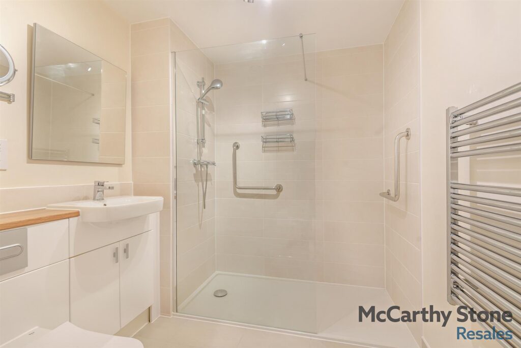 Queen Elizabeth Place, Orchard Lane, Alton