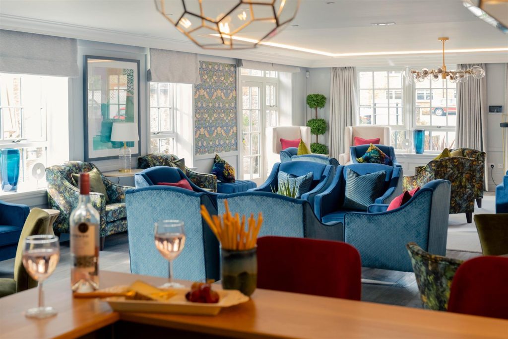 The Cloisters, High Street, Great Missenden, HP16 0AA