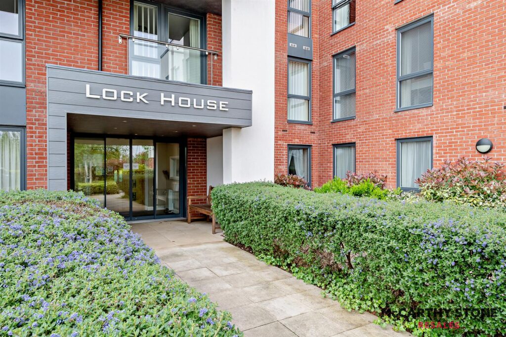Lock House, Keeper Close, Taunton, Somerset, TA1 1AX