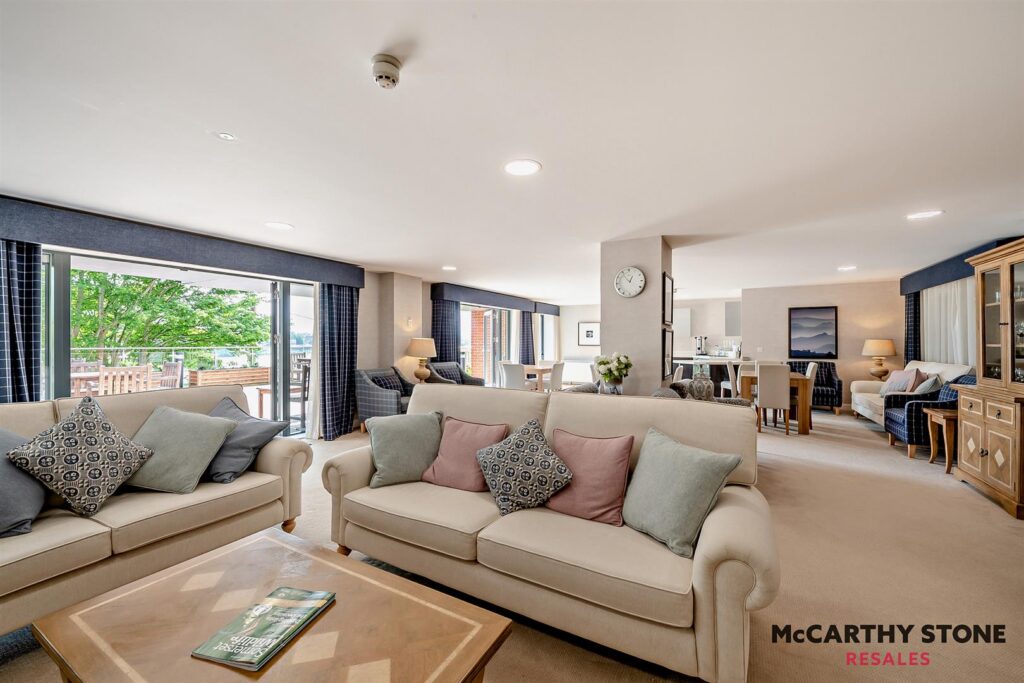 Lock House, Keeper Close, Taunton, Somerset, TA1 1AX