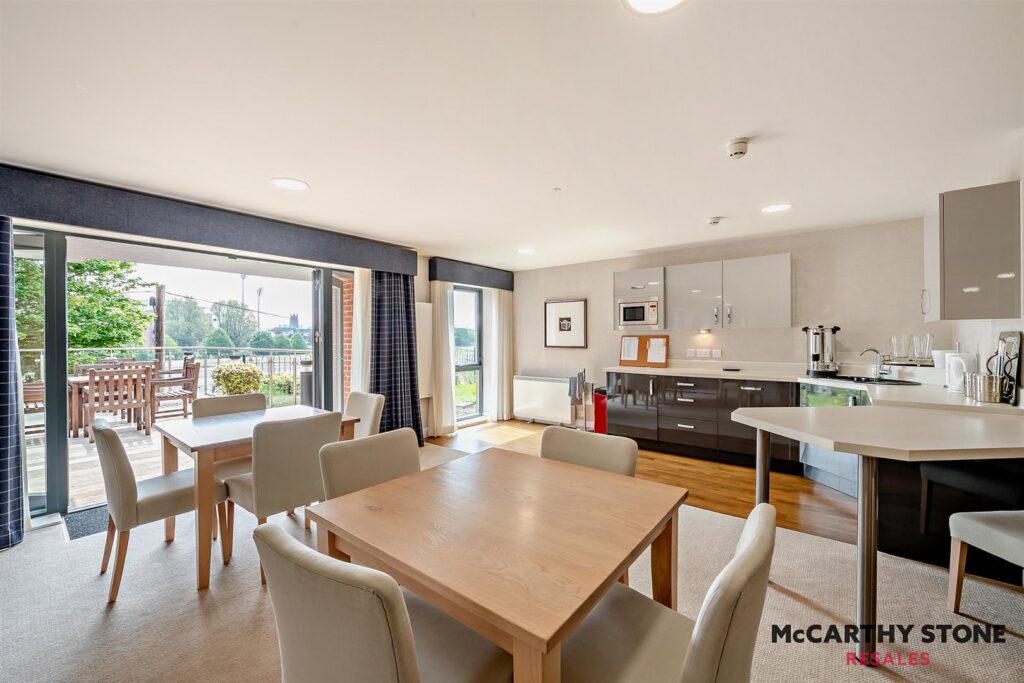 Lock House, Keeper Close, Taunton, Somerset, TA1 1AX