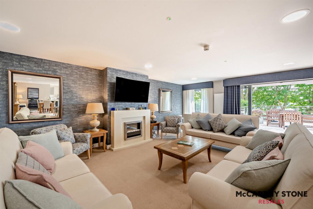 Lock House, Keeper Close, Taunton, Somerset, TA1 1AX