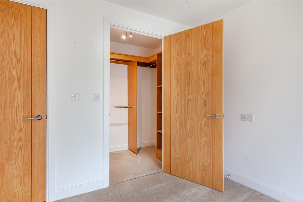 Miami House, Princes Road, Chelmsford, Essex, CM2 9GE