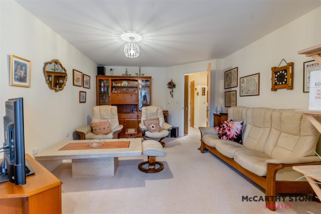 Fern Court, Gower Road, Sketty, Swansea, West Glamorgan, SA2 9BH