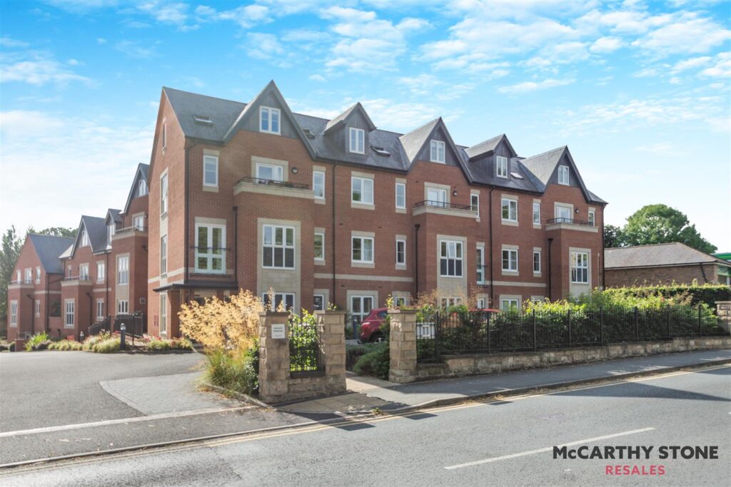 Dawson Grange, North Street, Ripon, HG4 1JZ