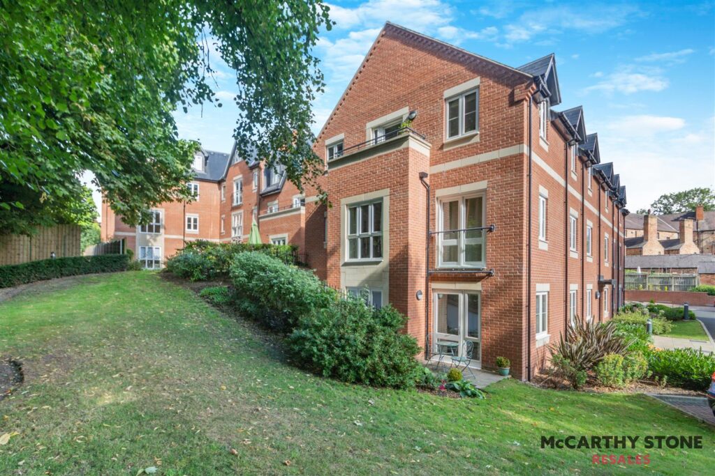 Dawson Grange, North Street, Ripon, HG4 1JZ