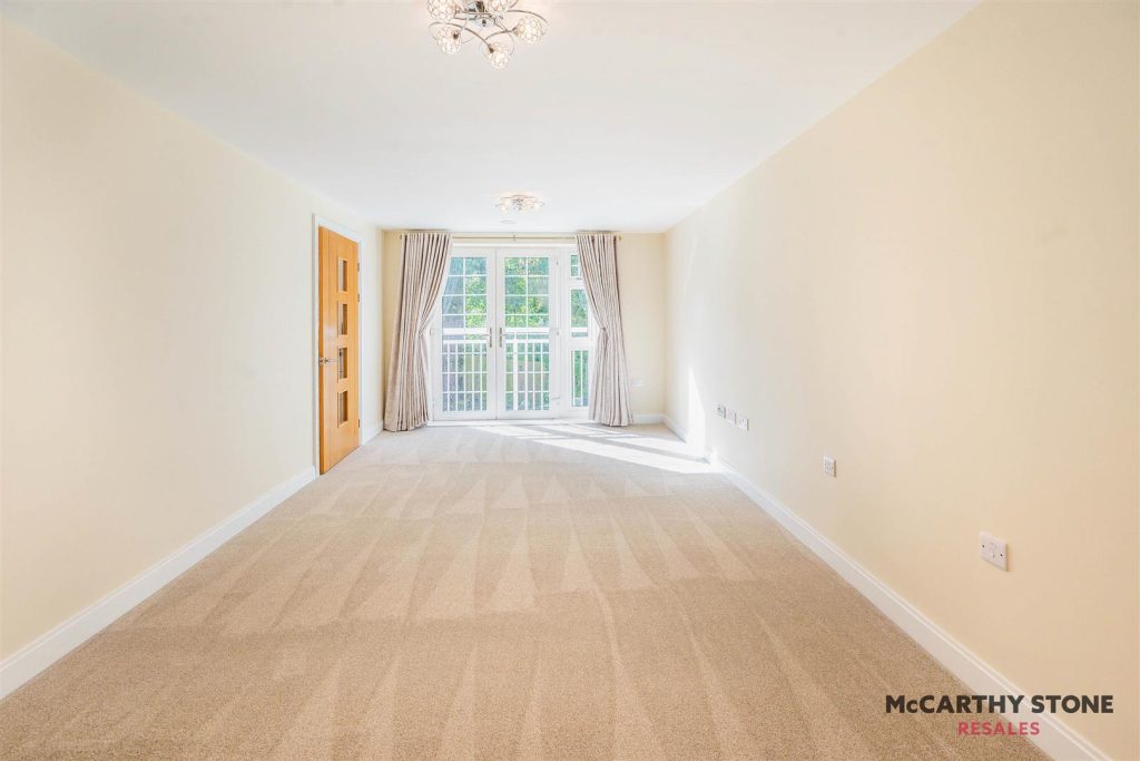 Brueton Place, 218 – 220 Blossomfield Road, Solihull, B91 1PT