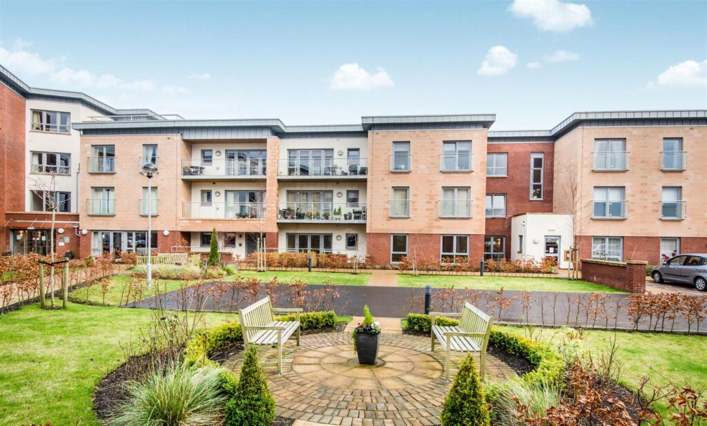 Greenwood Grove West, Newton Mearns