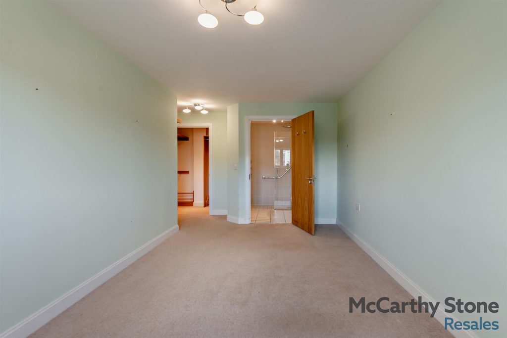 Squire Court, Raleigh Mead, South Molton Devon