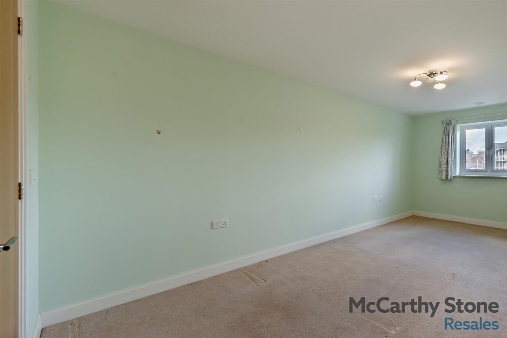 Squire Court, Raleigh Mead, South Molton Devon