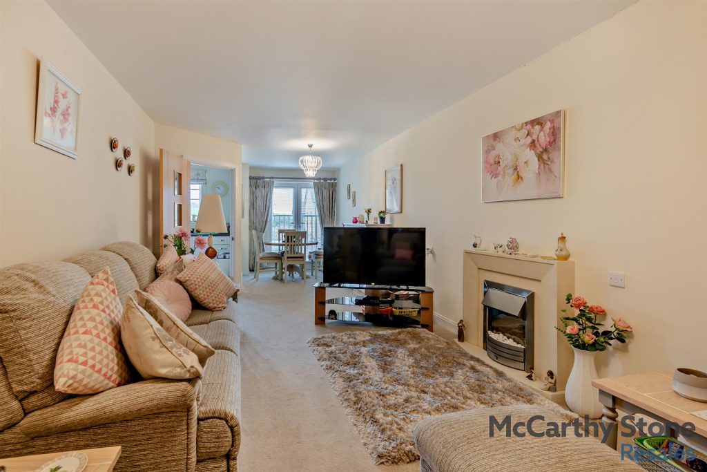 Roslyn Court, Lisle Lane, Ely, Cambridgeshire, CB7 4FA