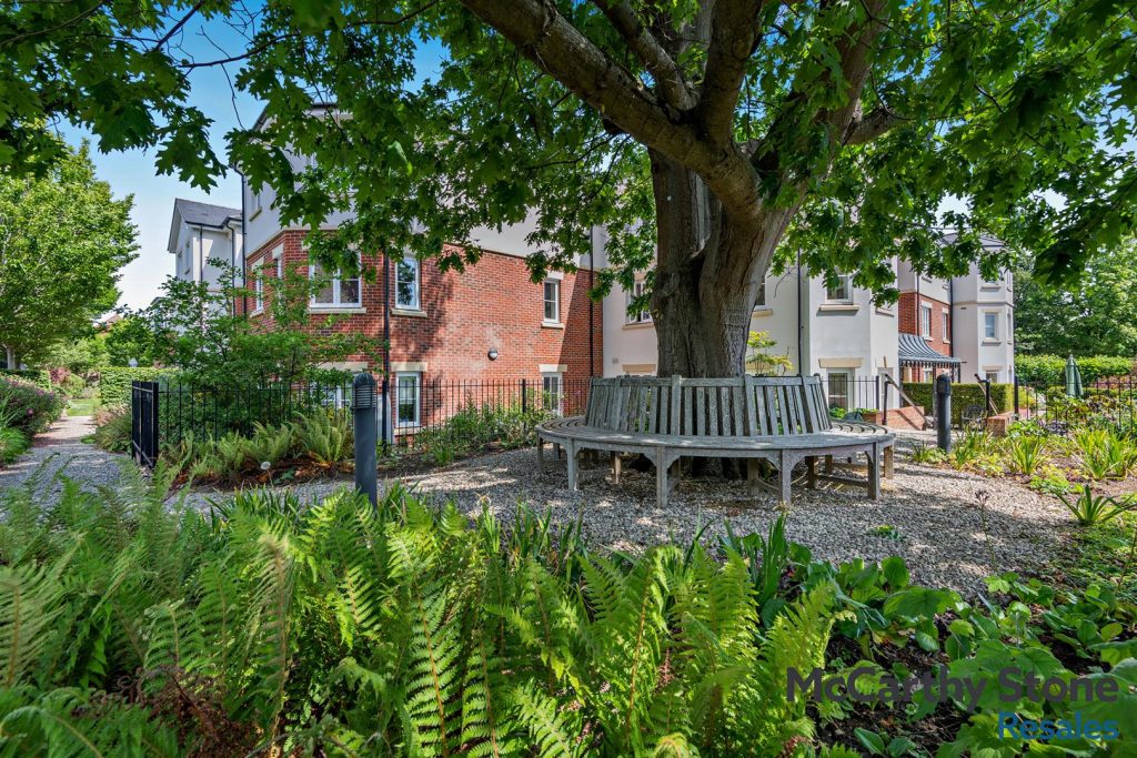 Horsley Place, High Street, Cranbrook, Kent, TN17 3DH