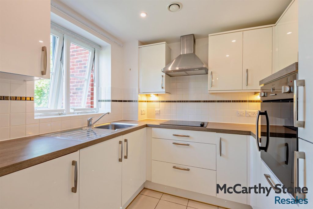 Horsley Place, High Street, Cranbrook, Kent, TN17 3DH