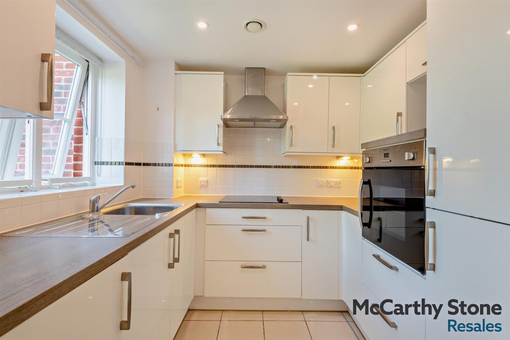 Horsley Place, High Street, Cranbrook, Kent, TN17 3DH