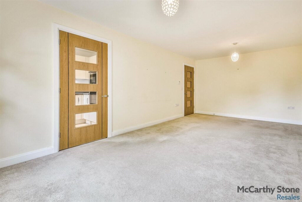 Constance Place, 111 London Road, Knebworth