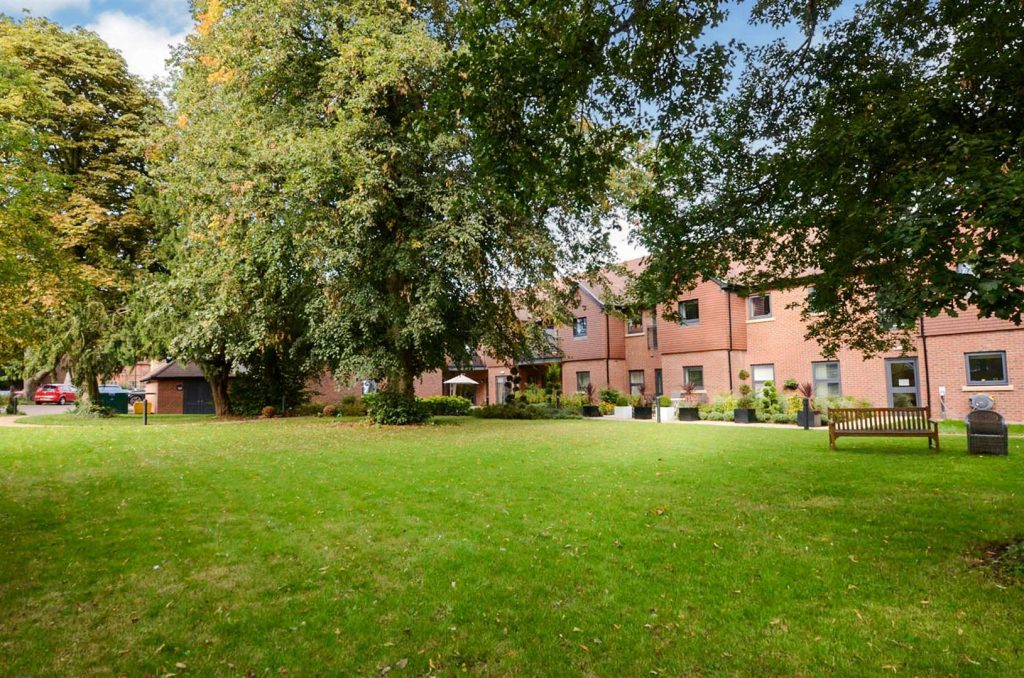 St. Giles Mews, Stony Stratford, Milton Keynes