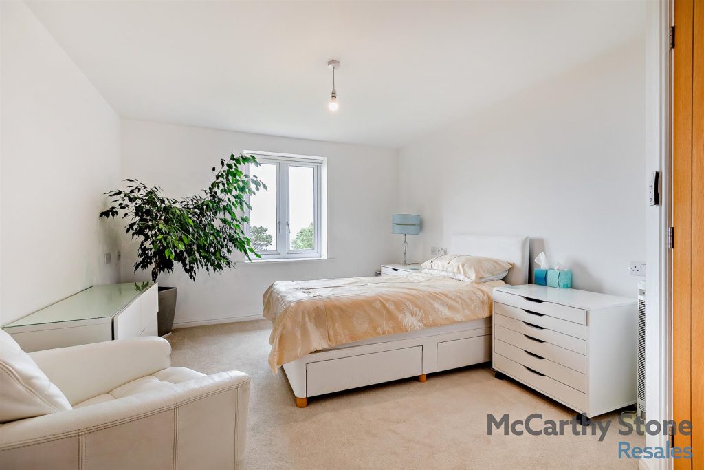 Roswell Court, Douglas Avenue, Exmouth