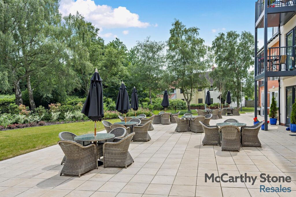 Eagle Way, Martlesham Heath