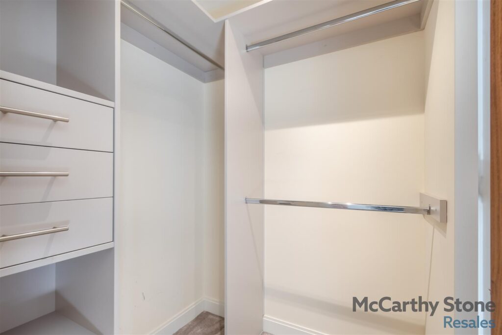 Stapleton Court, Waller Grove, Swanland, HU14 3RW