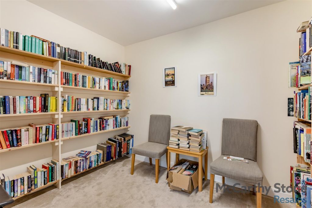 Roslyn Court, Lisle Lane, Ely, Cambridgeshire, CB7 4FA