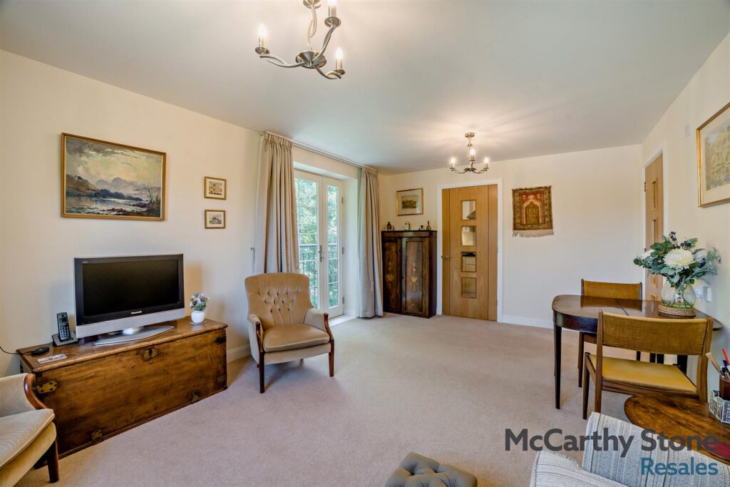 Lambrook Court, Gloucester Road, Larkhall, Bath