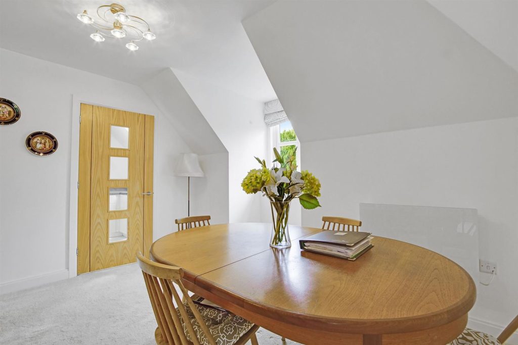 Westhall Road, Warlingham, Surrey, CR6 9HF