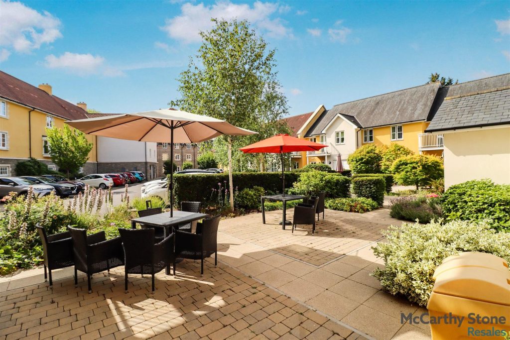 Barnhill Court, Barnhill Road, Chipping Sodbury, Bristol