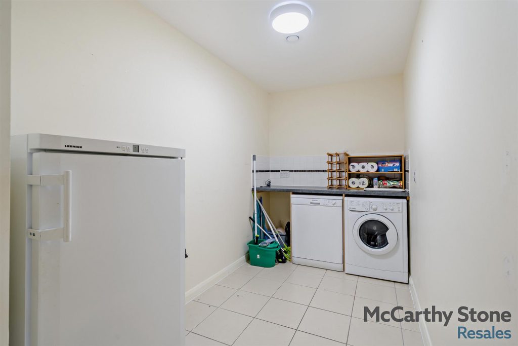 25 Wainwright Court, Kendal