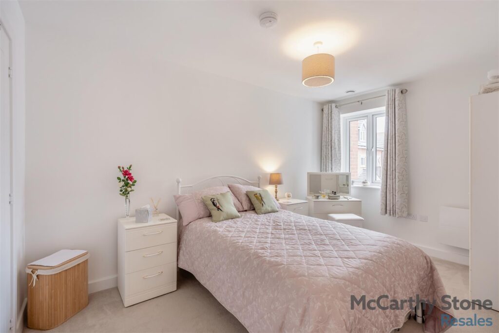 Eagle Way, Martlesham Heath