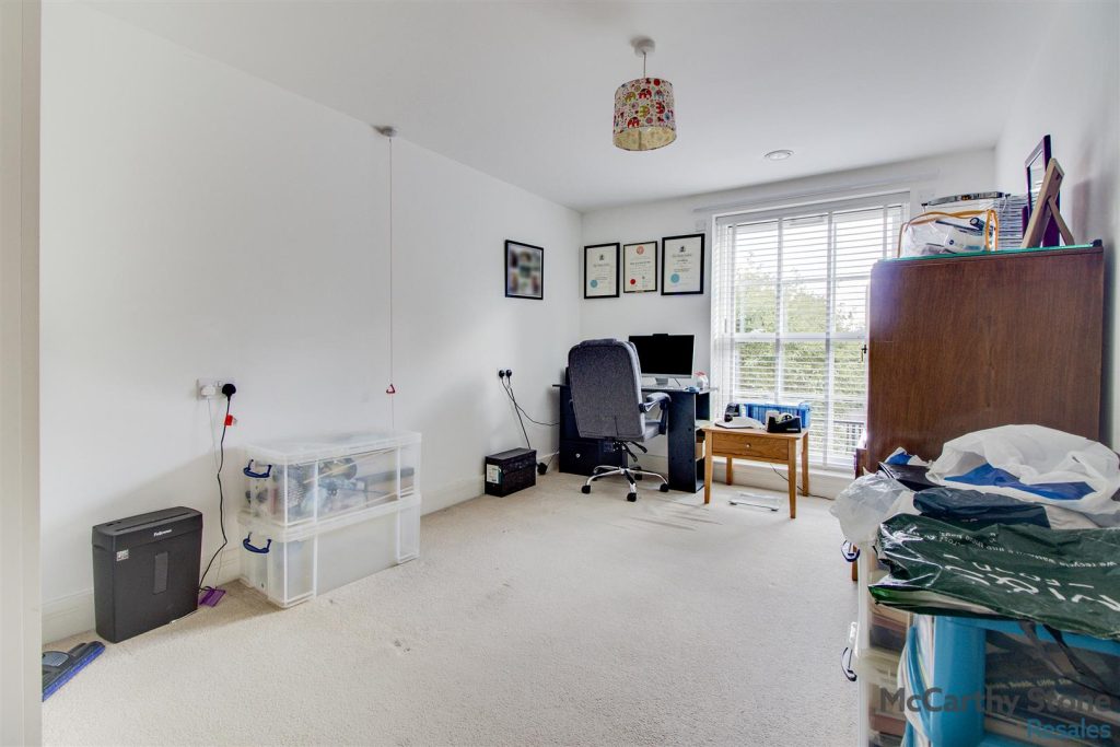 Peel Court, College Way, Welwyn Garden City, Hertfordshire, AL8 6DG