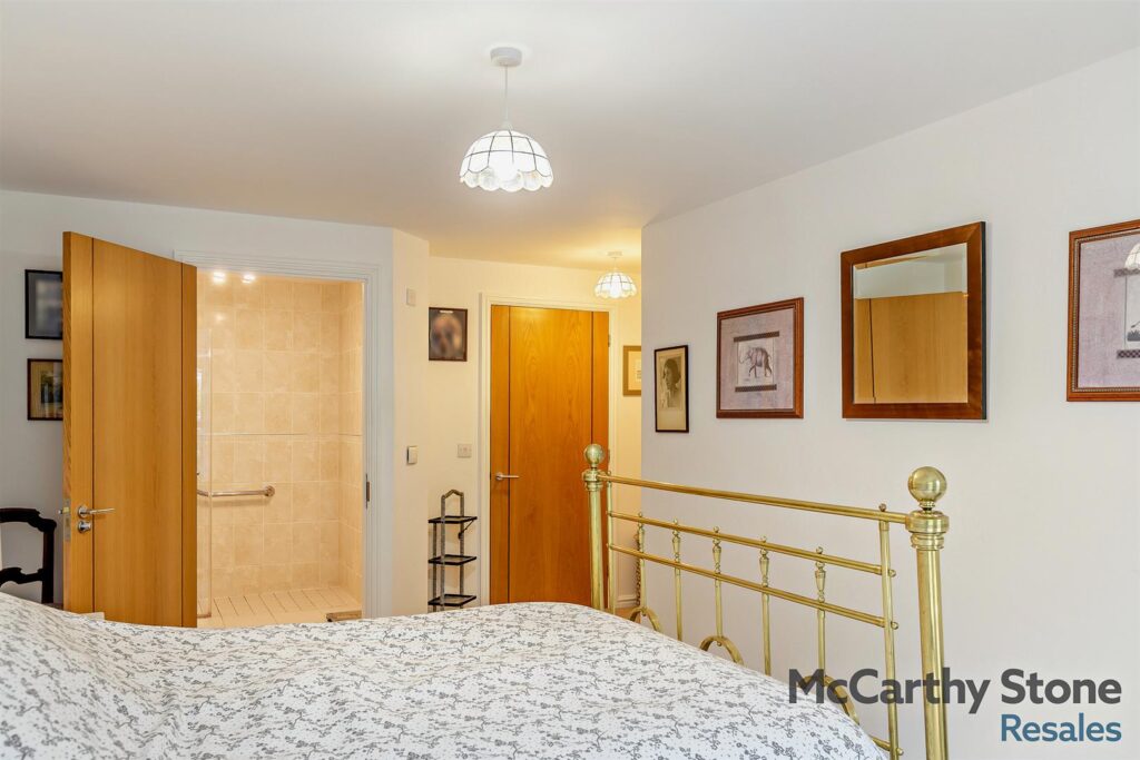 Lys Lander, Tregolls Road, Truro, TR1 1GR