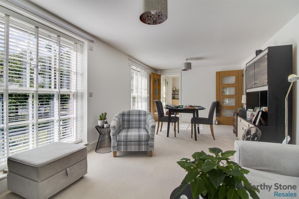 Peel Court, College Way, Welwyn Garden City, Hertfordshire, AL8 6DG