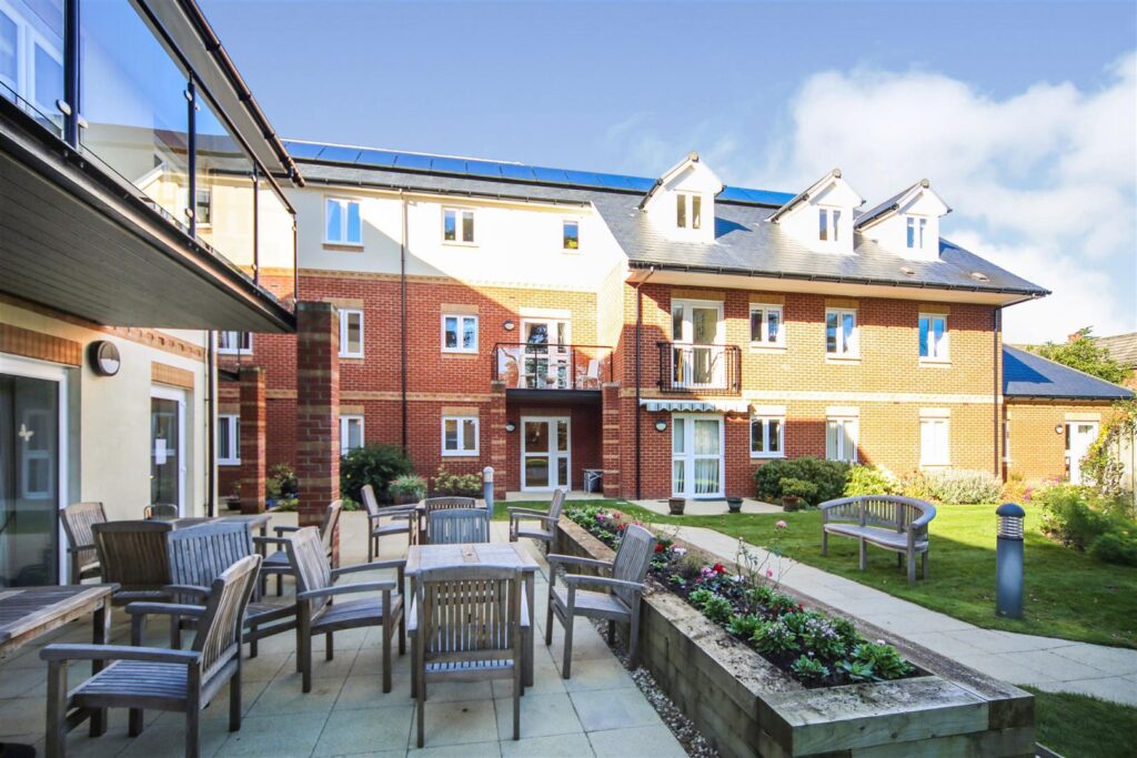 Coppice Gate, Dibden Purlieu, Southampton