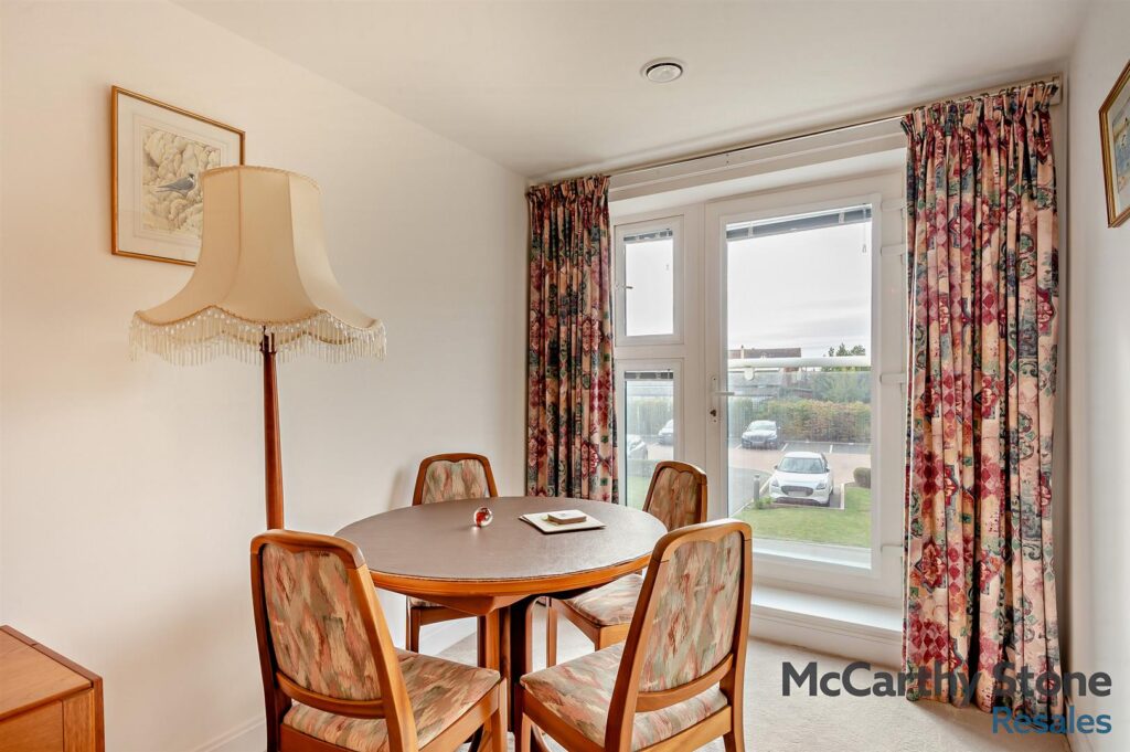 Eastland Grange, 16 Valentine Road, Westgate, Hunstanton, Norfolk, PE36 5FA