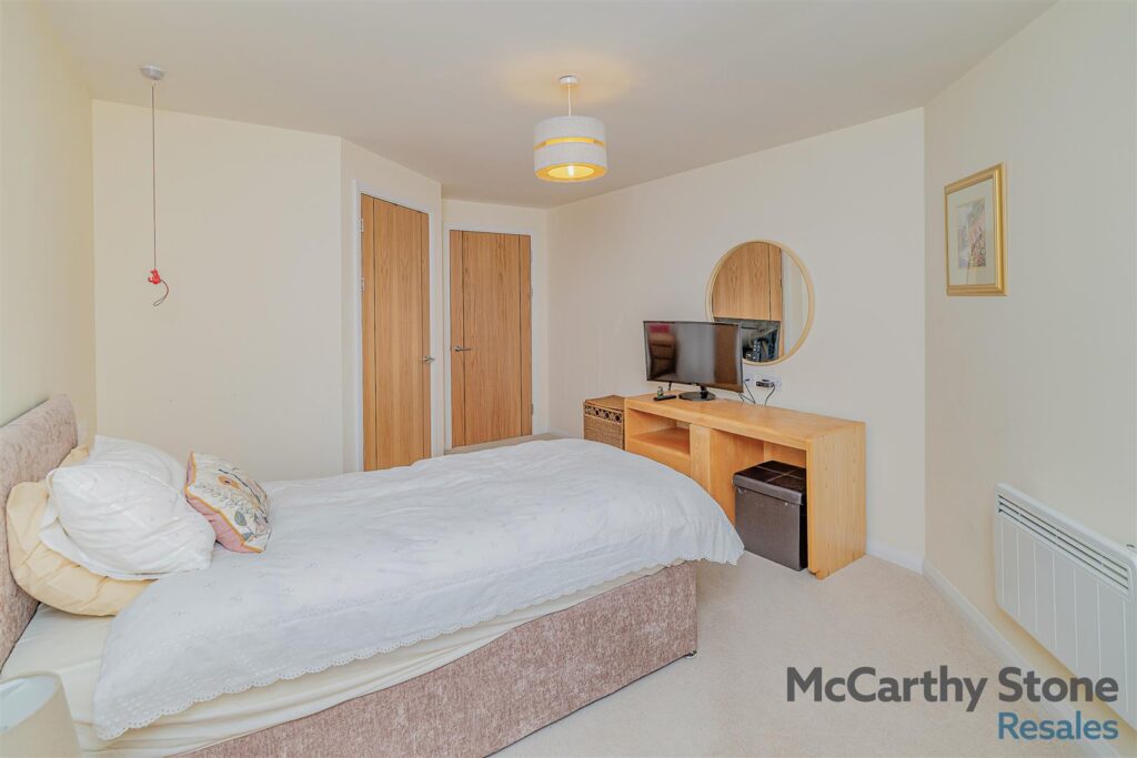 Broadfield Court, Park View Road, Prestwich, Manchester