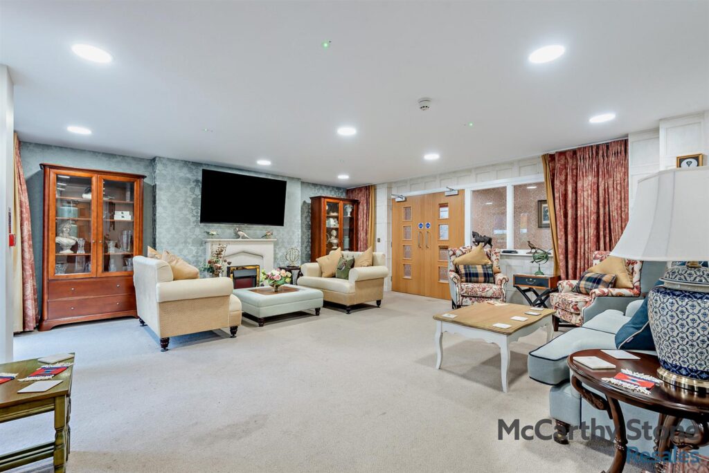 Jackson Place, Fields Park Drive, Alcester, Warwickshire, B49 6GR