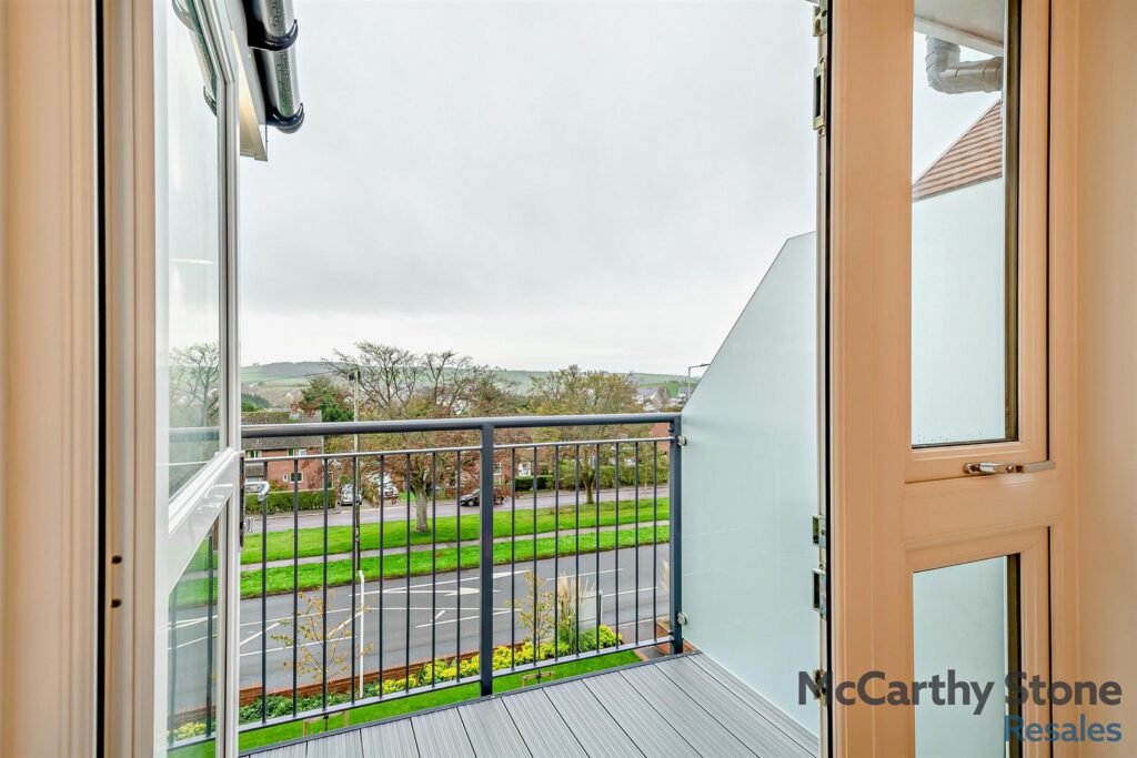 The Curlews, Merchant Avenue, Exmouth