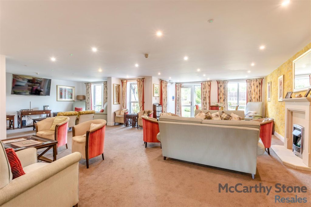 8 Westonia Court, 582-592 Wellingborough Road, Northampton